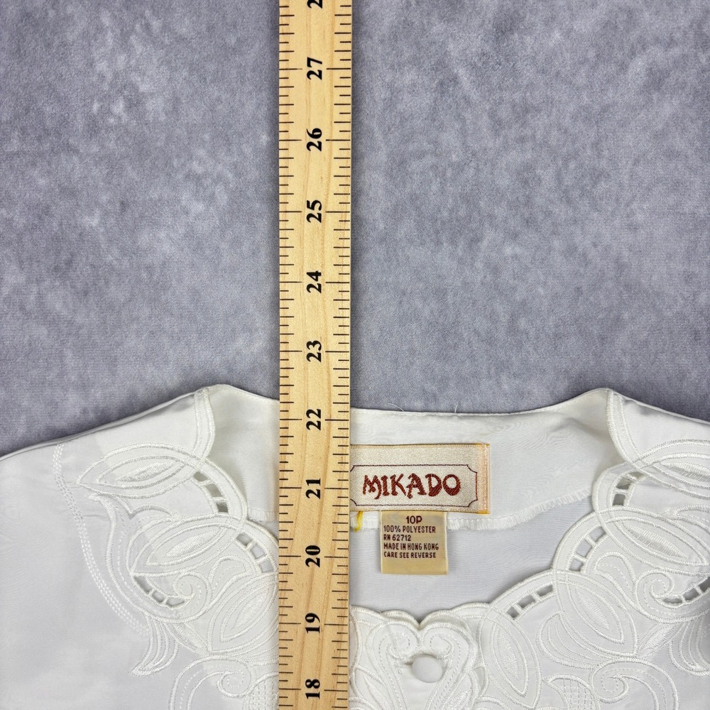 Vintage Mikado Blouse Womens 10P White Cutwork Embroidered Button Front Peplum - Picture 4 of 6